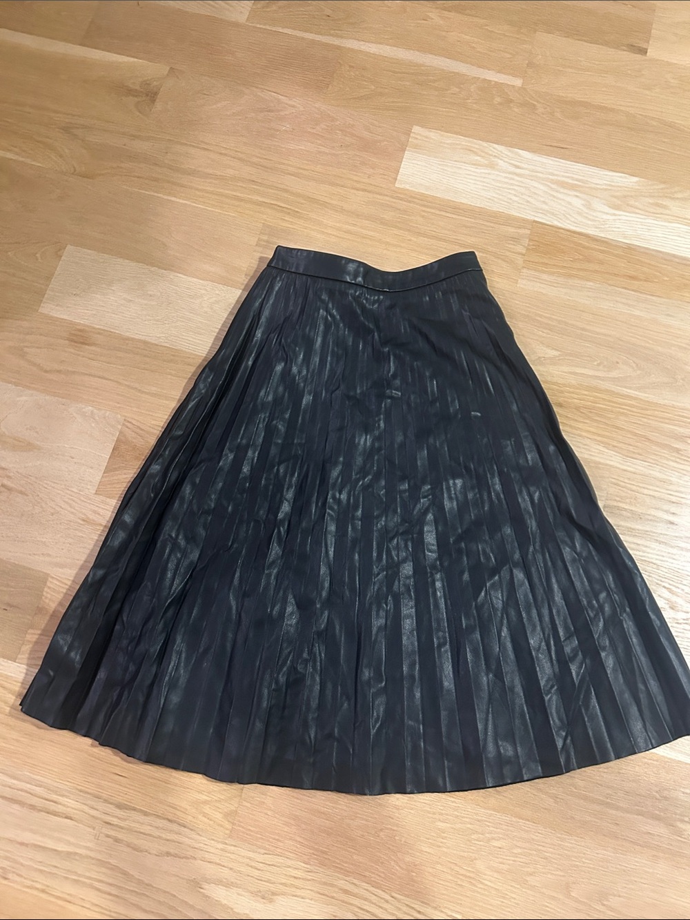 Tahari Black Pleated A-Line Midi Skirt